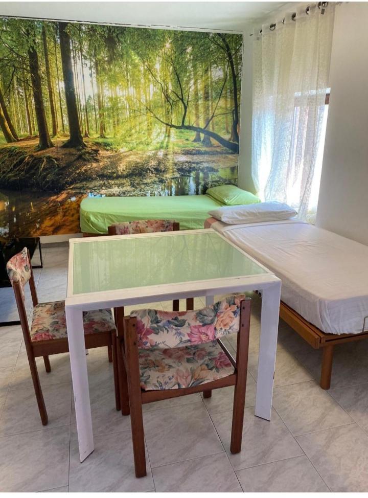 Cute Little Flat With View, 20 Mins To Bgy Airport Apartment Pradalunga ภายนอก รูปภาพ